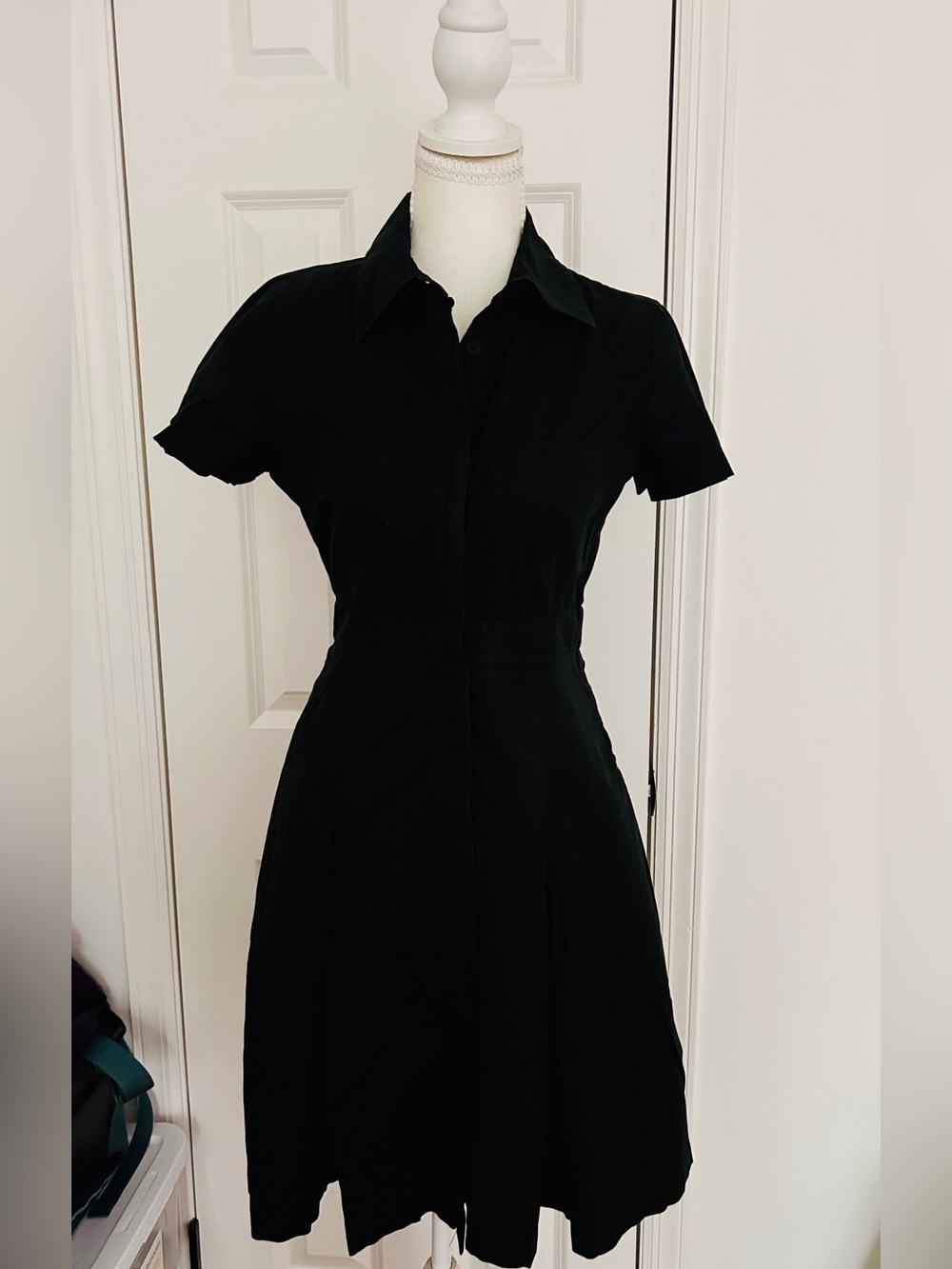 Club Monaco cotton poplin Black Fit-and-Flare Midi Shirt Dress